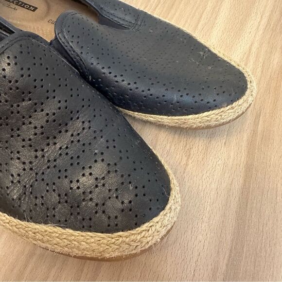 Clarks Slip On Shoes - Picture 6 of 7